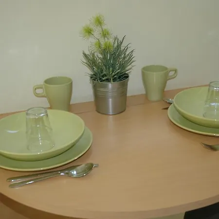 Szegedi Partfuerdo Es Кемпинг *