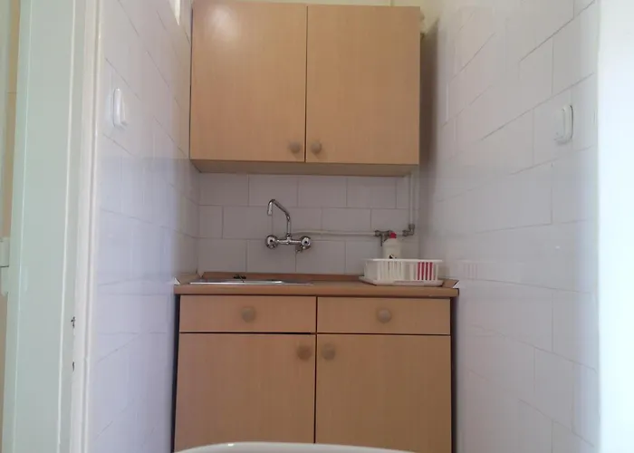 Szegedi Partfuerdo Es Camping Szeged