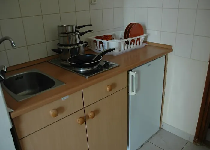Szegedi Partfuerdo Es Szeged