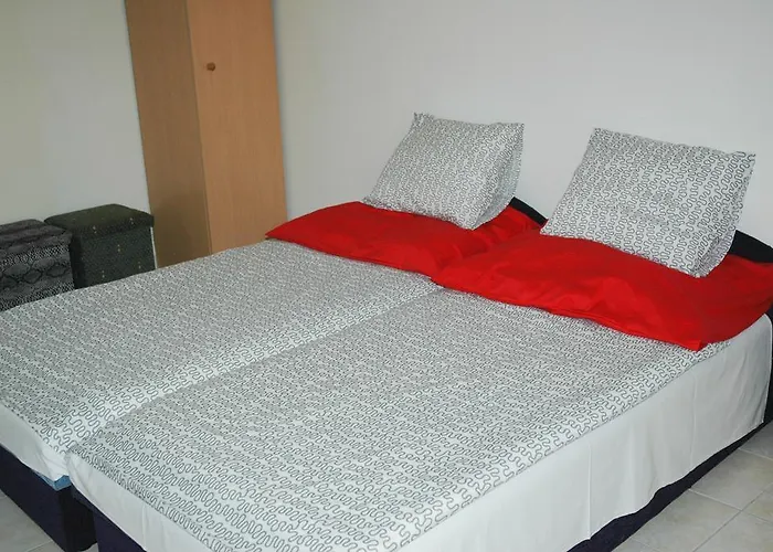 Szegedi Partfuerdo Es Camping Szeged