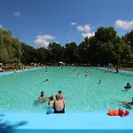 Szegedi Partfuerdo Es