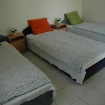 Szegedi Partfuerdo Es Campingplatz *