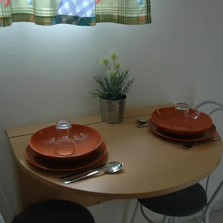 Szegedi Partfuerdo Es キャンプ場