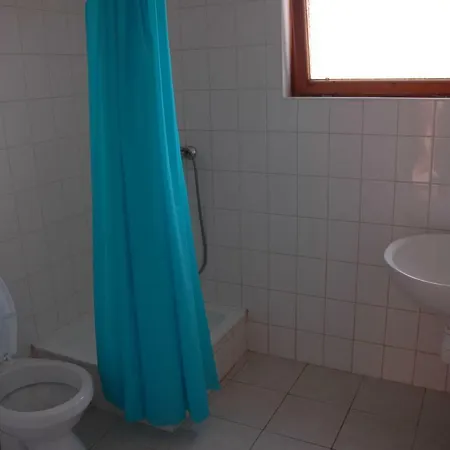 Szegedi Partfuerdo Es キャンプ場 *