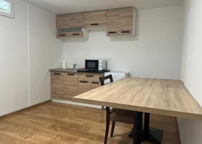 Campingplads Szegedi Partfuerdo Es